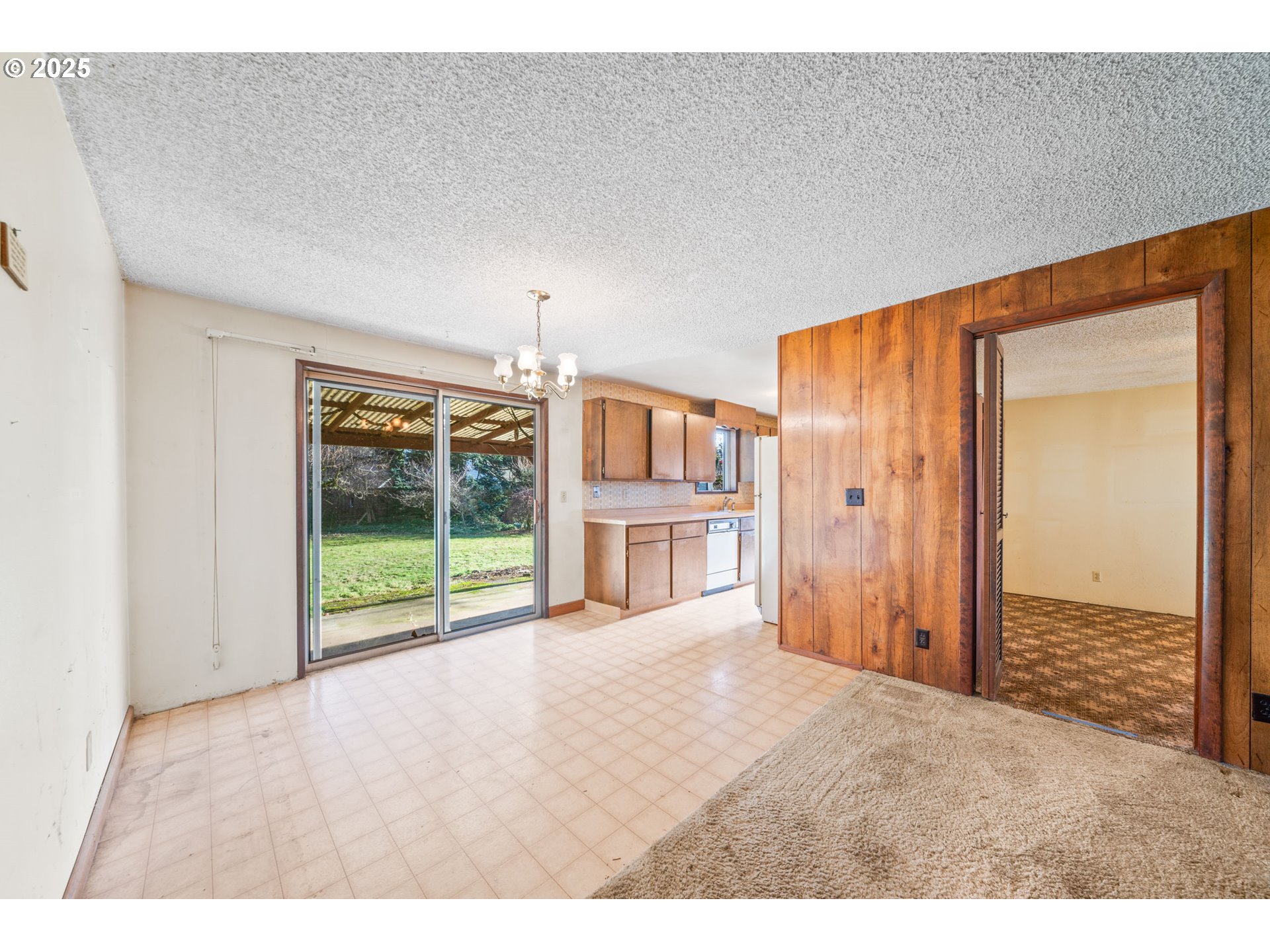 1109 Southeast 2nd Avenue Battle Ground, WA 98604 - Photo 11 of 30 a view of a room with an empty room