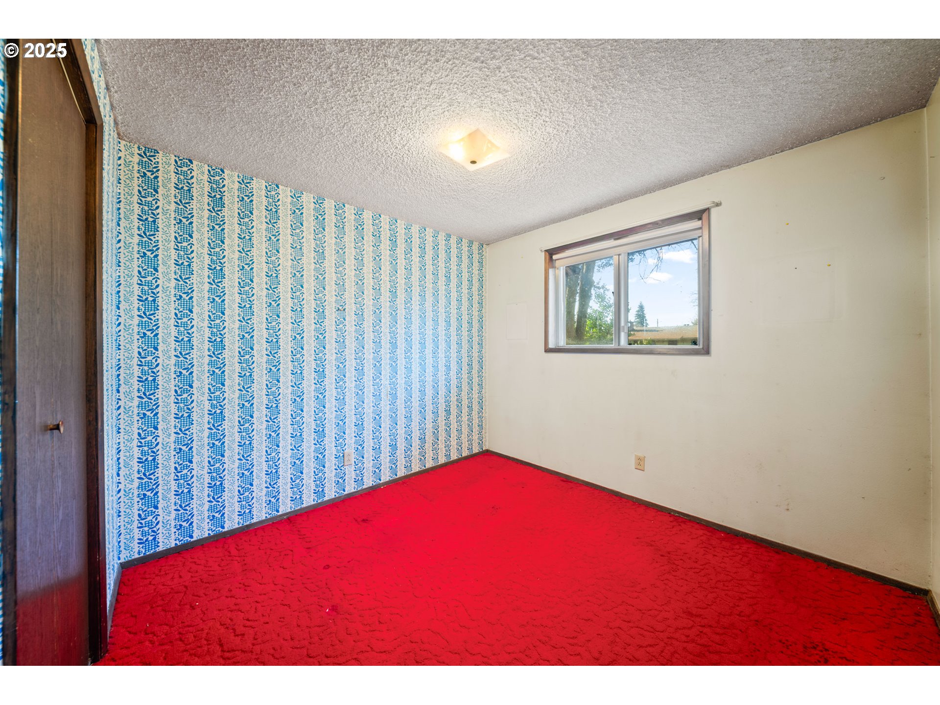 1109 Southeast 2nd Avenue Battle Ground, WA 98604 - Photo 14 of 30 a view of empty room with window