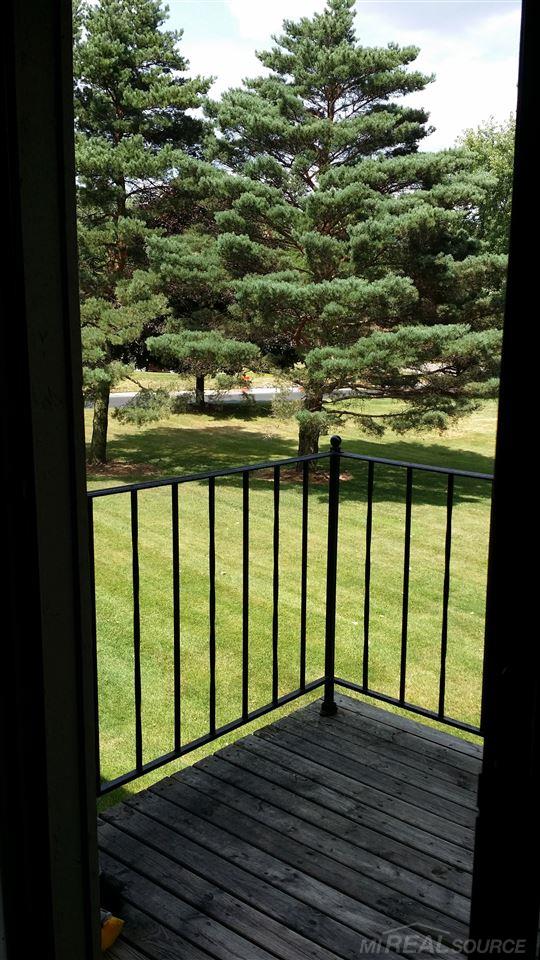 1855 Meadow Dale Court Rochester Hills, MI 48309 - Photo 10 of 20