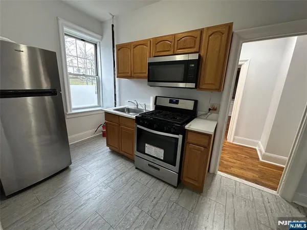 $1,750 | 311 79th Street, Unit 9, North Bergen, NJ 07047