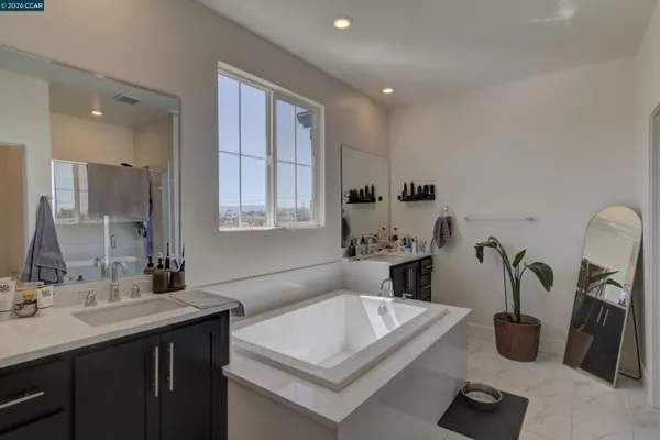$729,000 | 281 Cinnabar Way, Oakley, CA 94561