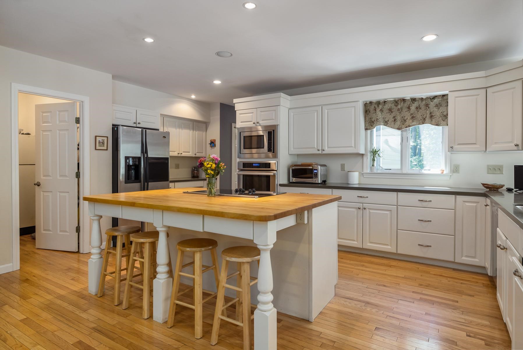 3 Fox Hill Road Durham, NH 03824 - Photo 6 of 40