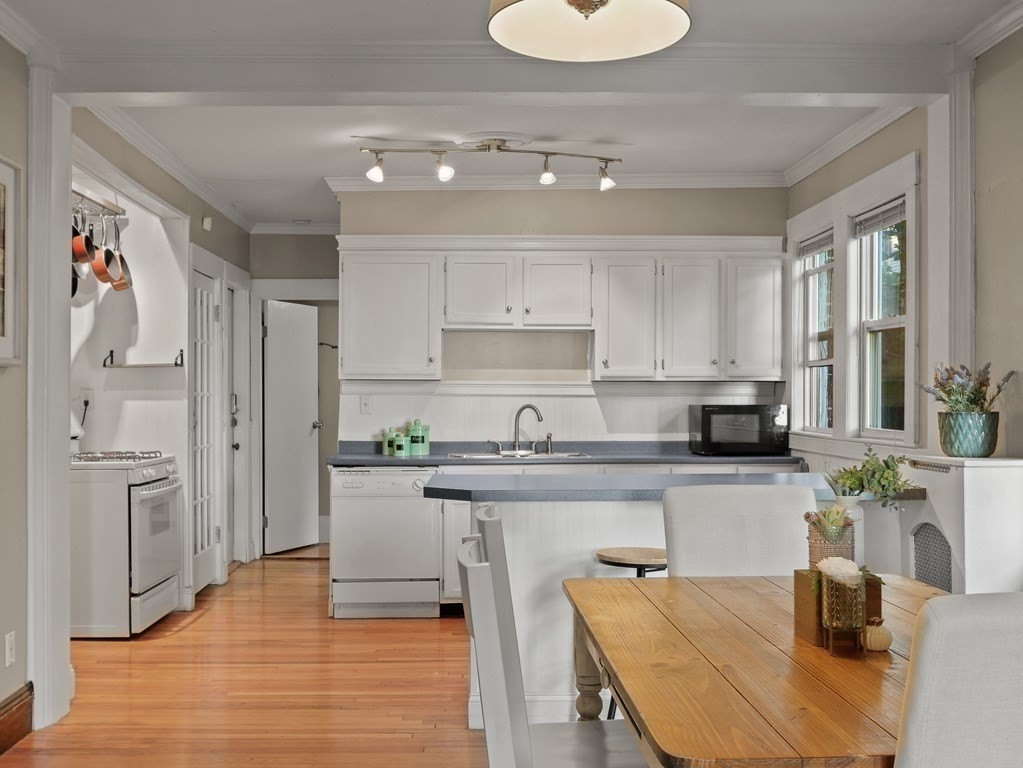 195 South Street, Unit 4 Boston, MA 02130 - Photo 10 of 17