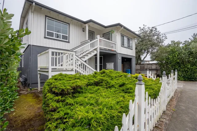 $2,450 | 102 Brighton Road, Unit 1, Pacifica, CA 94044