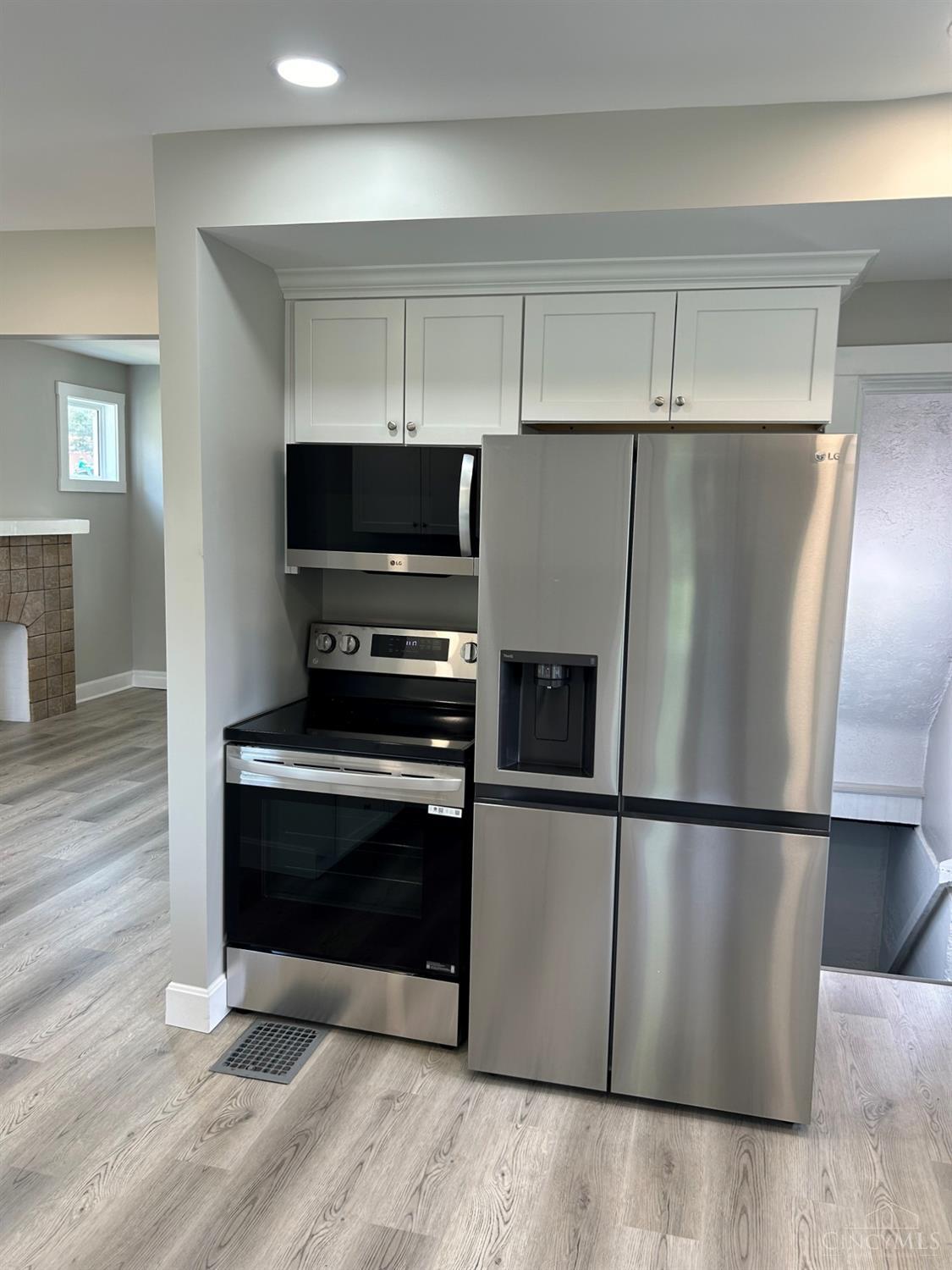 3901 Race Road Cincinnati, OH 45211 - Photo 9 of 23