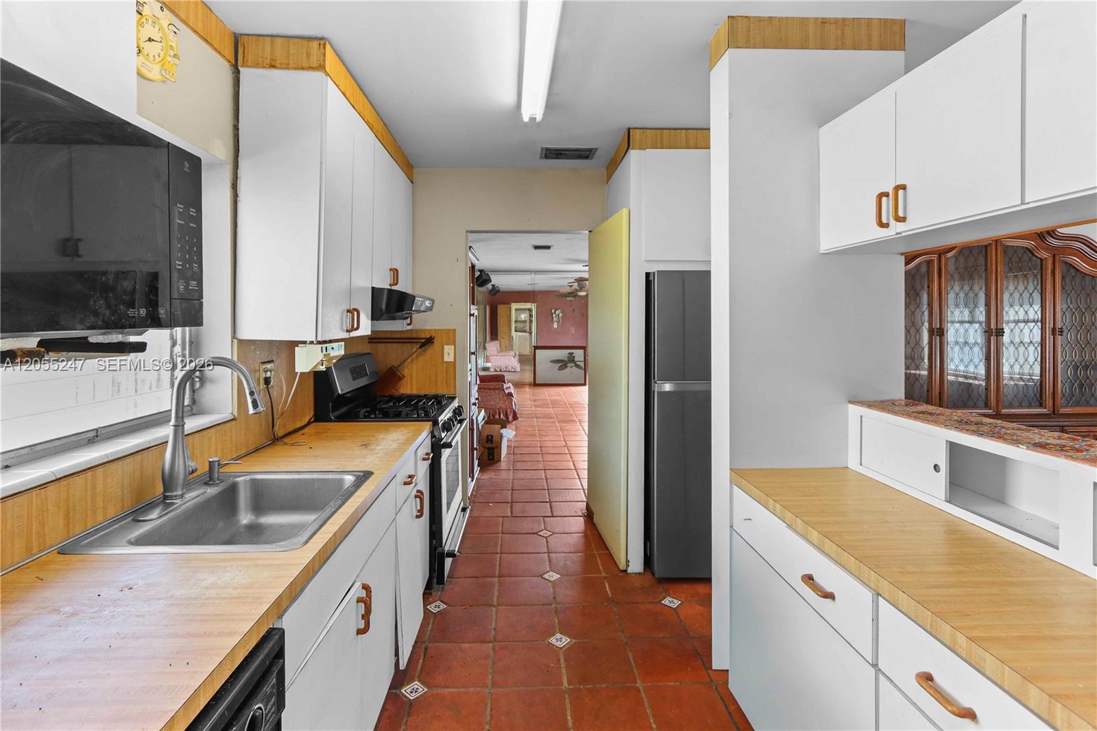 12465 Southwest 33rd Street Miami, FL 33175 - Photo 17 of 29 Gallery Image 17
