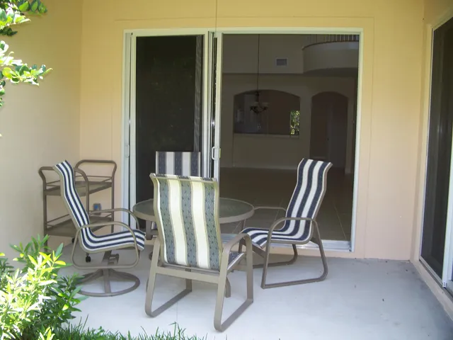 $399,999 | 1645 Baseline Lane, Vero Beach, FL 32967