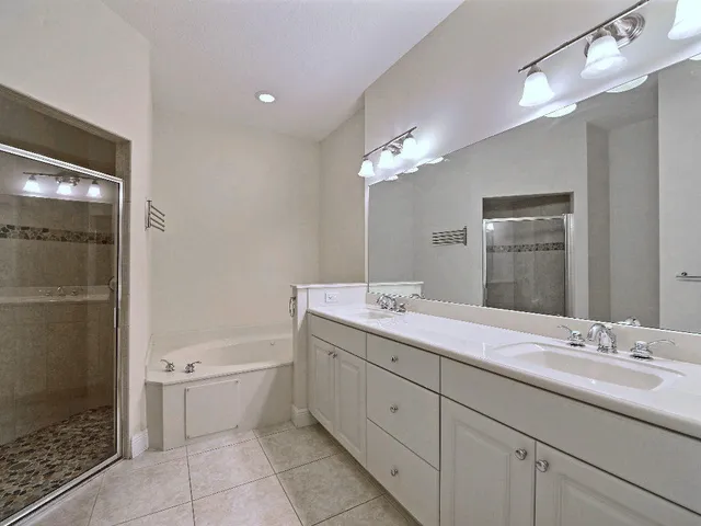 $399,999 | 1645 Baseline Lane, Vero Beach, FL 32967