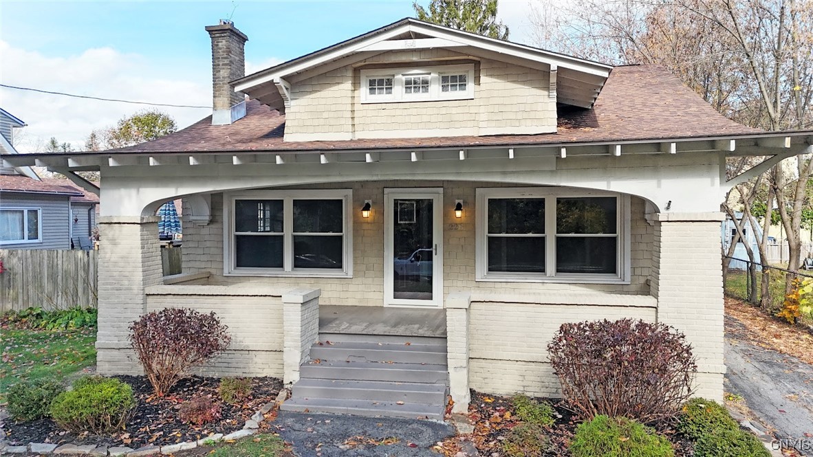 230 Riverside Drive Utica, NY 13502 - Photo 5 of 38