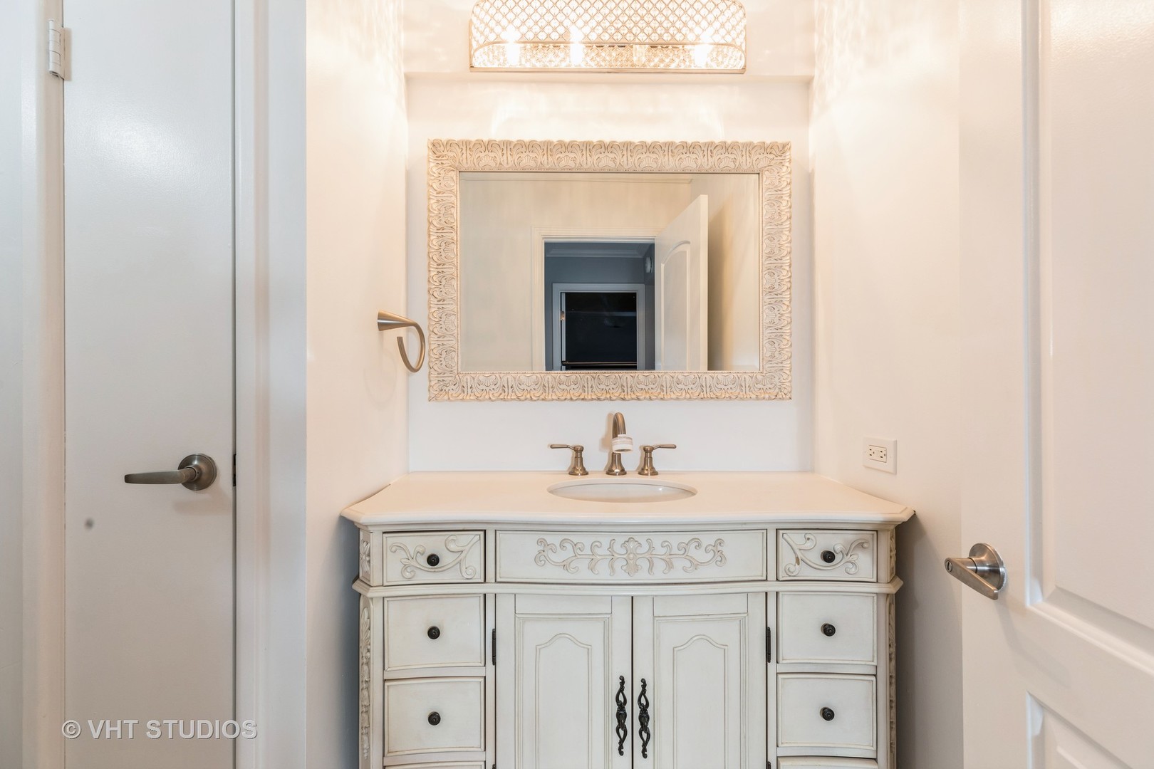 936 Olive Road, Unit A1 Homewood, IL 60430 - Photo 16 of 19 Gallery Image 16