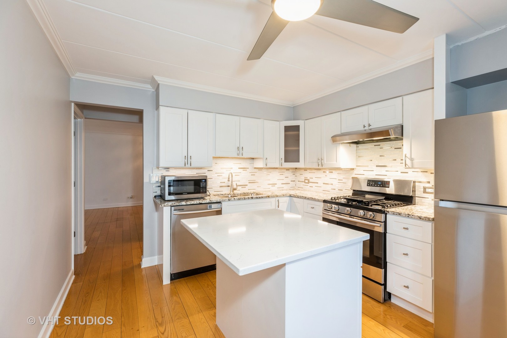 936 Olive Road, Unit A1 Homewood, IL 60430 - Photo 10 of 19 Gallery Image 10