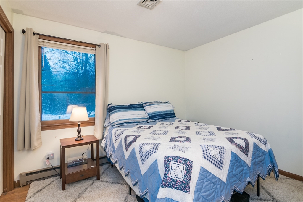 177 Edgewood Road West Springfield, MA 01089 - Photo 15 of 32