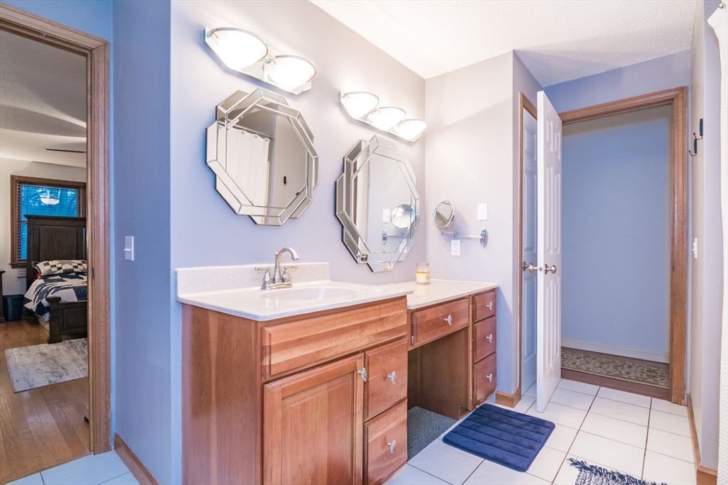 177 Edgewood Road West Springfield, MA 01089 - Photo 19 of 32