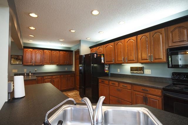 2121 Pion Road Fort Wayne, IN 46845 - Photo 9 of 30