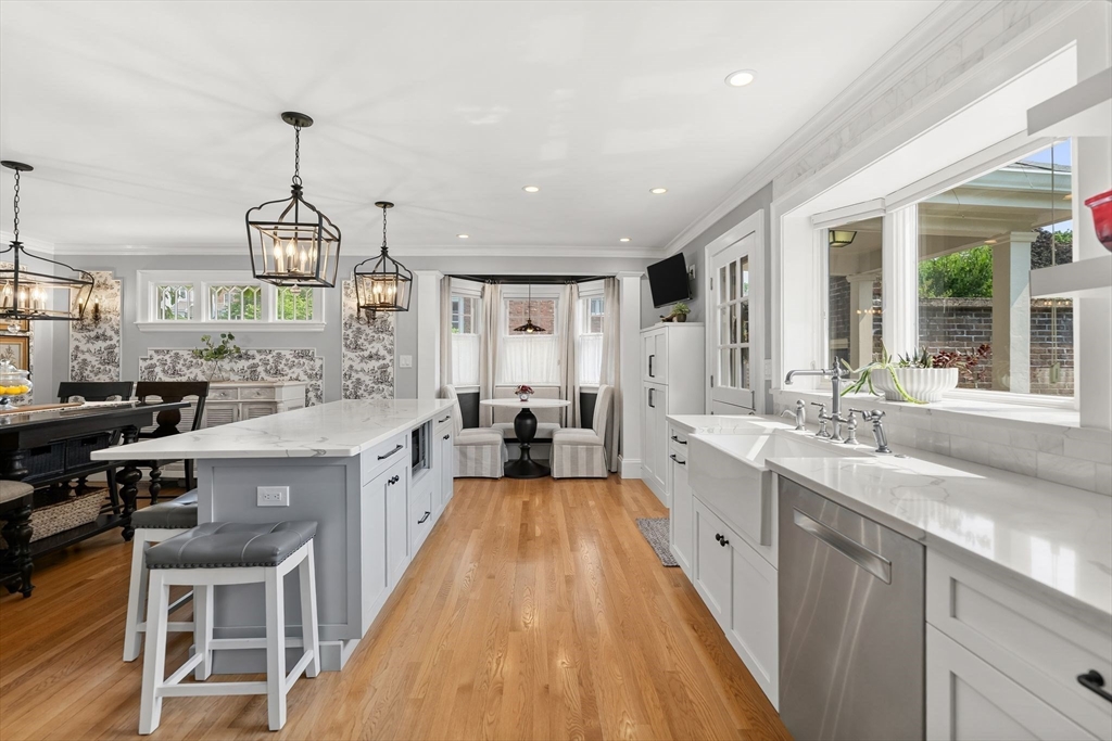 3 Essex Road Belmont, MA 02478 - Photo 13 of 40