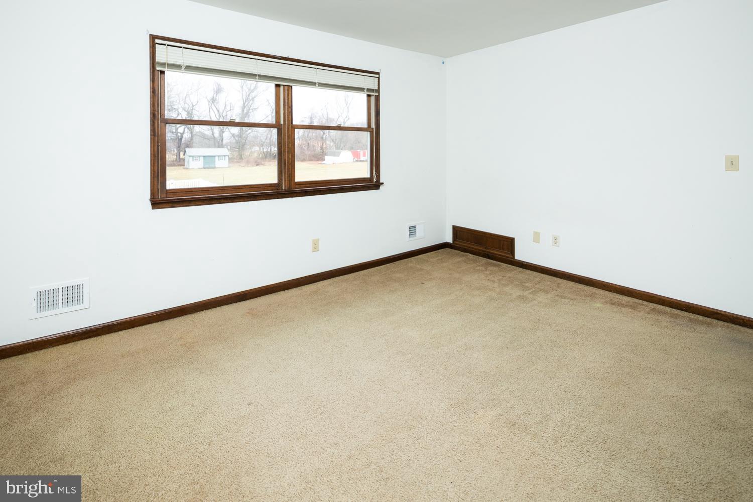 87 Middlecroft Road Elkton, MD 21921 - Photo 23 of 45 Bedroom
