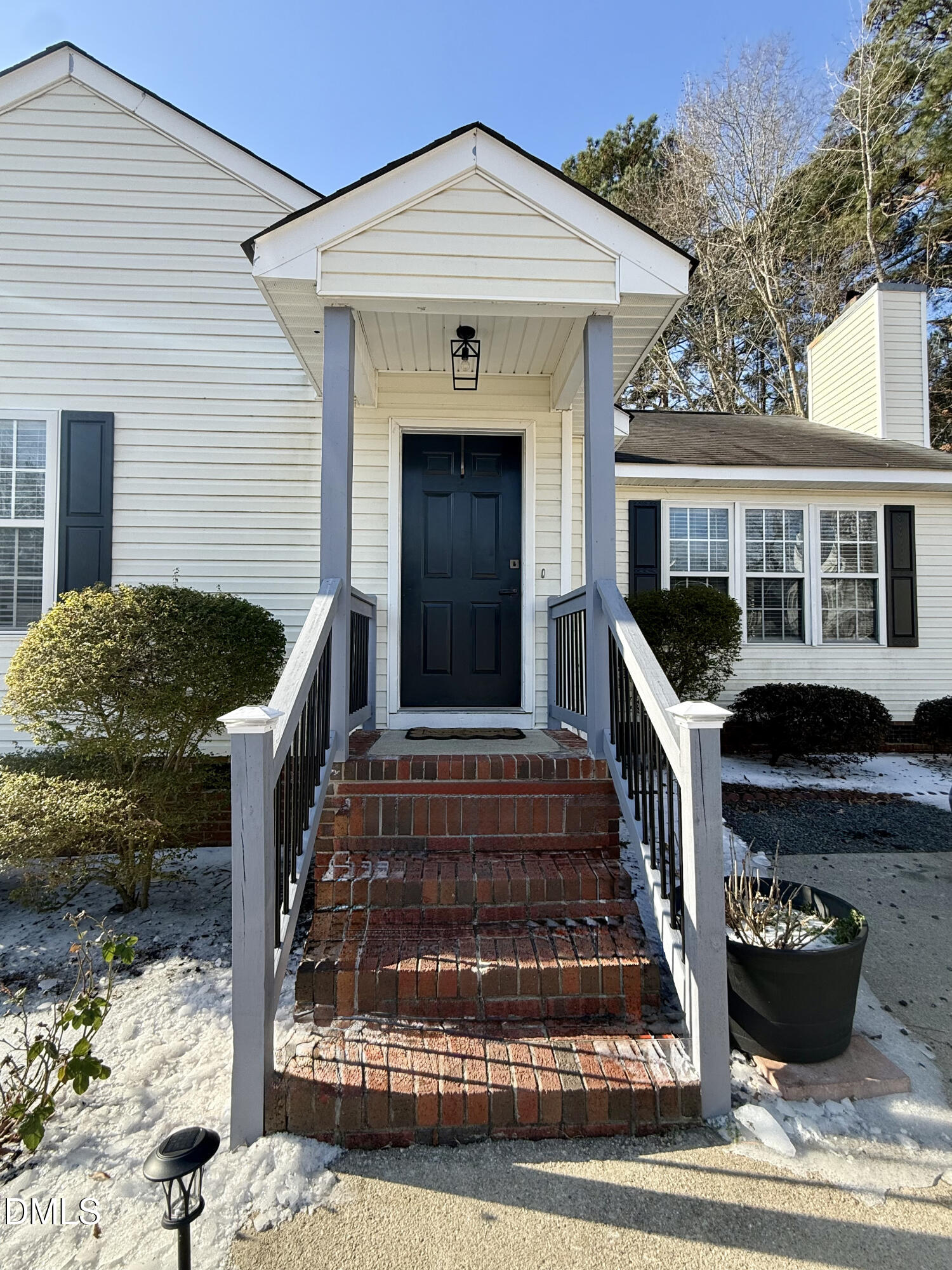 1020 Laurel Leaf Road Zebulon, NC 27597 - Photo 4 of 27 a front view of a house with entryway