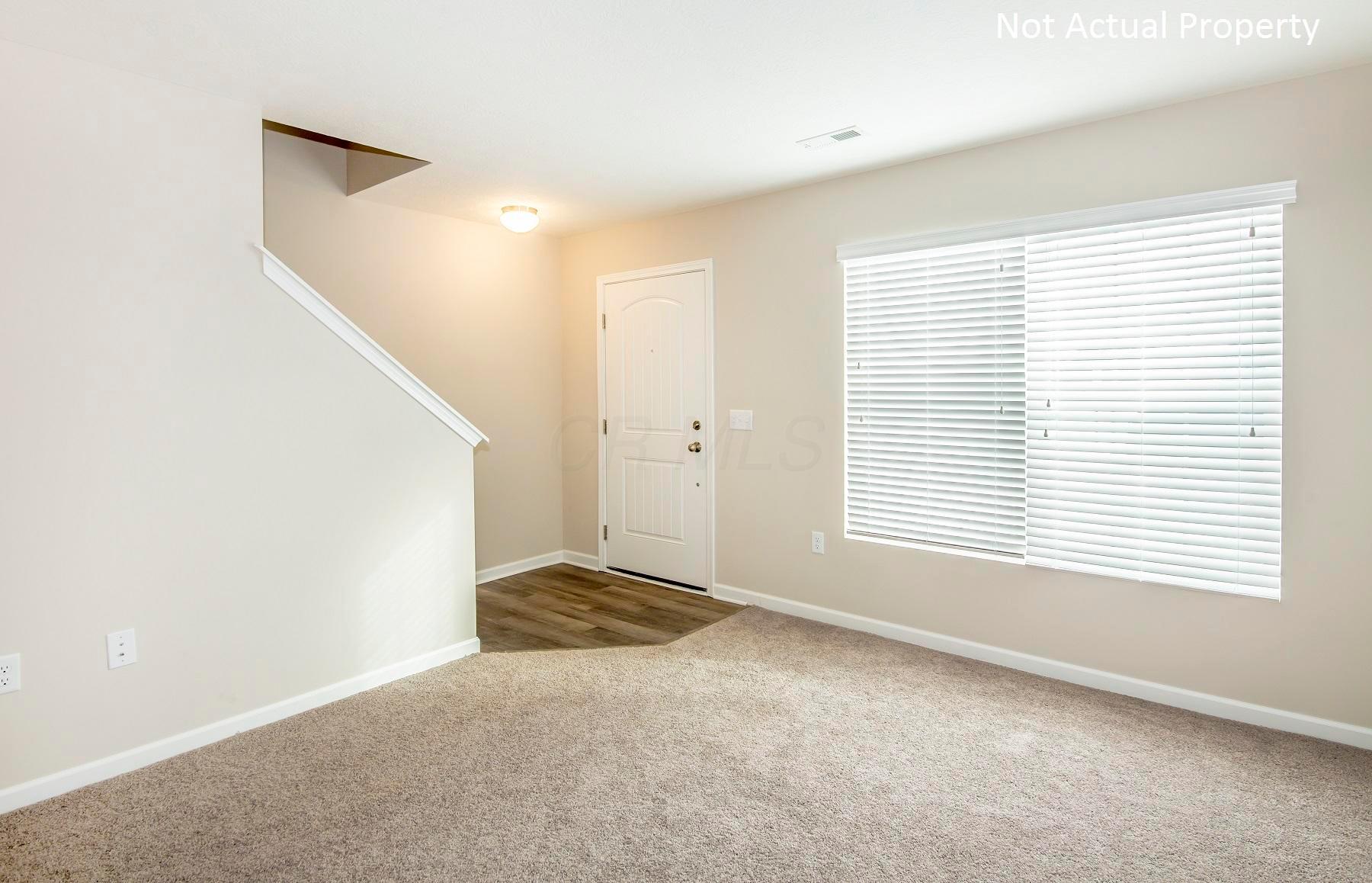 348 Autumn Ridge Circle Pickerington, OH 43147 - Photo 3 of 20