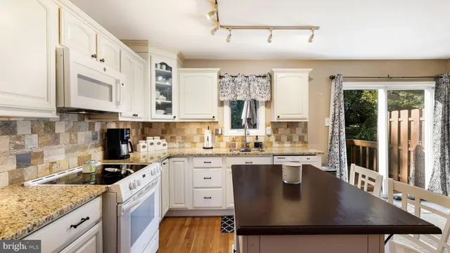 $2,500 | 4165 Rittenhouse Lane, Schwenksville, PA 19473