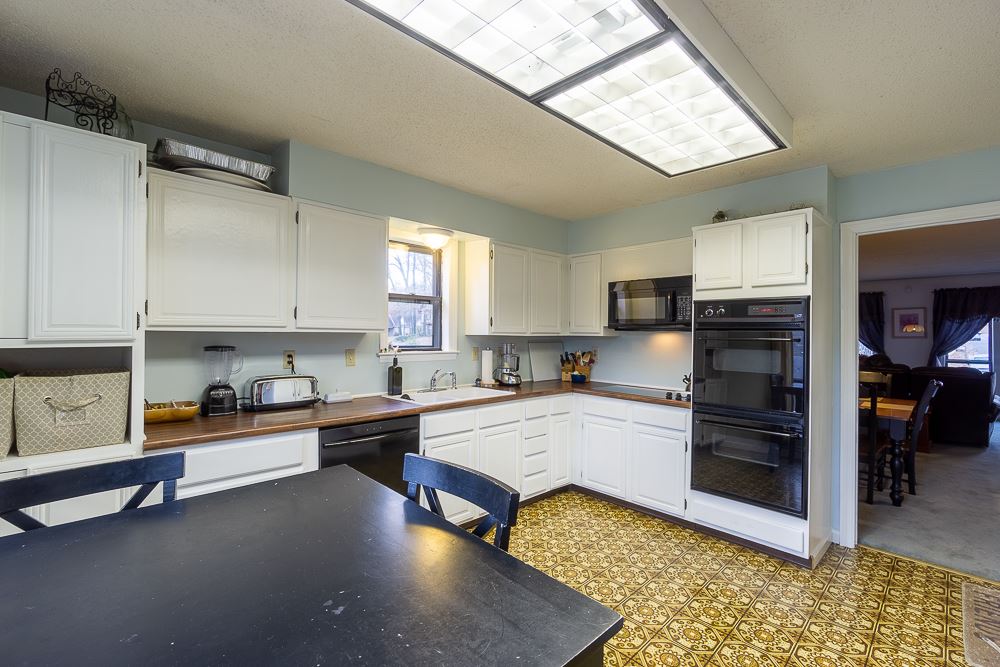 3028 Canyon Road Memphis, TN 38134 - Photo 7 of 25 Gallery Image 7