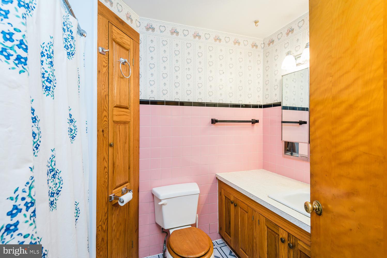 219 York Road Carlisle, PA 17013 - Photo 12 of 37 Gallery Image 12