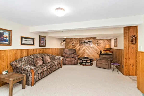 $445,500 | 4803 Crosley Avenue, Duluth, MN 55804