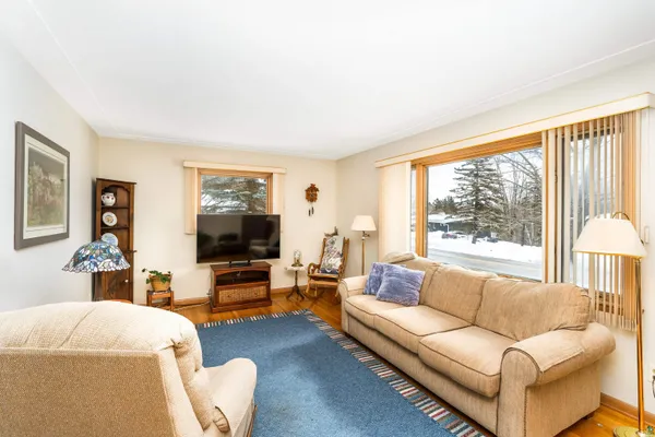 $445,500 | 4803 Crosley Avenue, Duluth, MN 55804