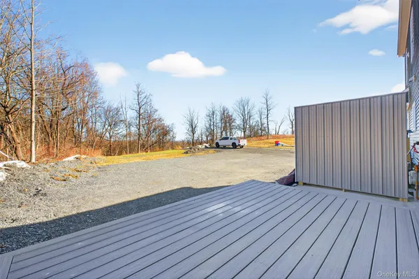 $3,100 | 104 B North Road, Highland, NY 12528