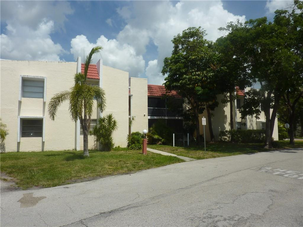 628 Northwest 13th Street, Unit 26 Boca Raton, FL 33486 - Photo 1 of 9 Photo 1