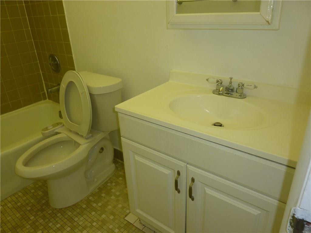 628 Northwest 13th Street, Unit 26 Boca Raton, FL 33486 - Photo 6 of 9 Photo 6
