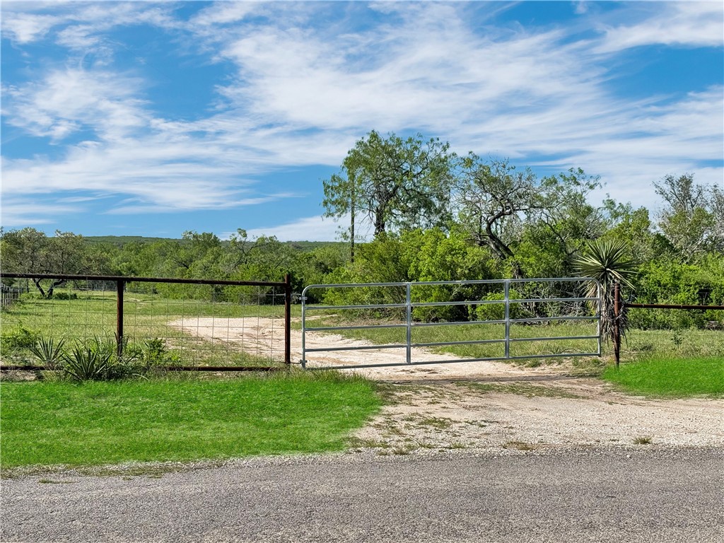 4552 Mineral Cemetery Road Beeville, TX 78102 - Photo 29 of 31