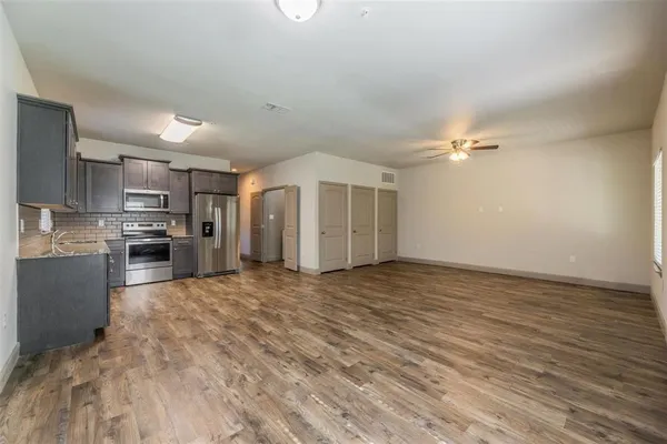 $1,700 | 509 Eureka Street, Unit 100, Weatherford, TX 76086