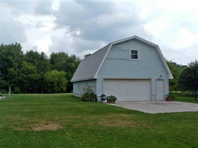 1224 Reid Road Flint, MI 48507 - Photo 9 of 10 20260427-8.JPG