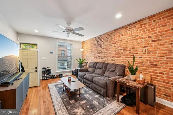 $3,100 | 503 South Bouldin Street, Baltimore, MD 21224