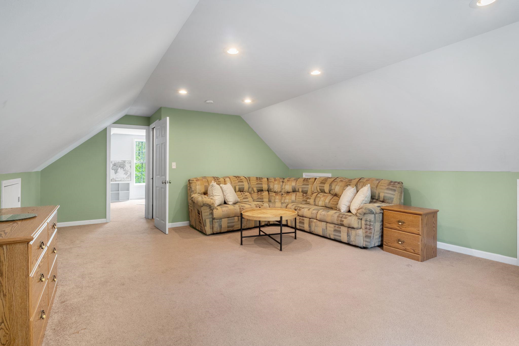 212 Oak Hill Road Barrington, NH 03825 - Photo 36 of 55