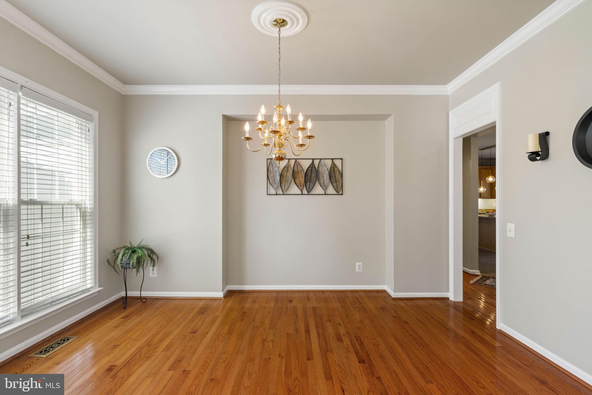 6093 Spindle Tree Court Woodbridge, VA 22193 - Photo 12 of 51 Elegant dining space with natural light.