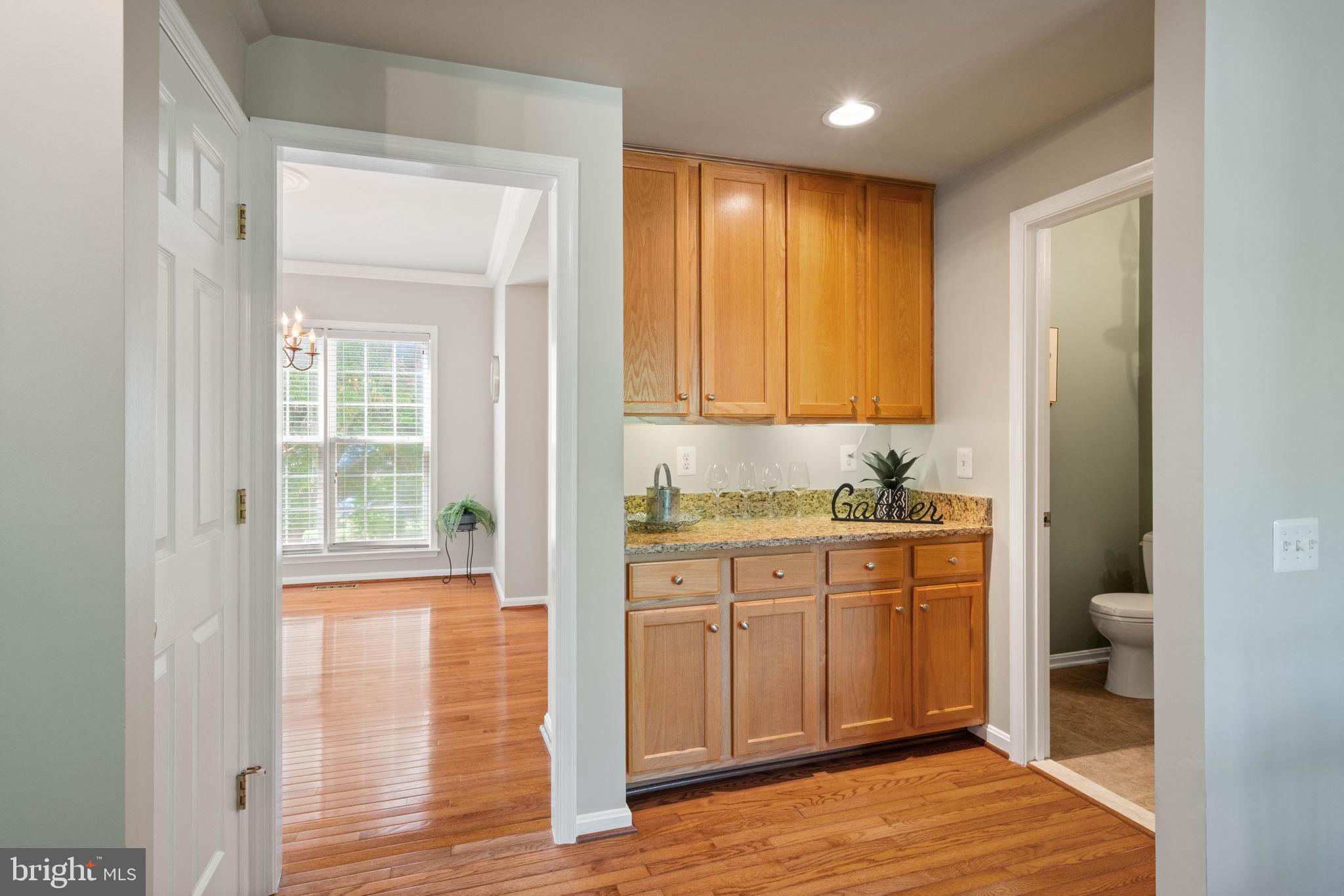6093 Spindle Tree Court Woodbridge, VA 22193 - Photo 27 of 51 Inviting entryway with warm tones.