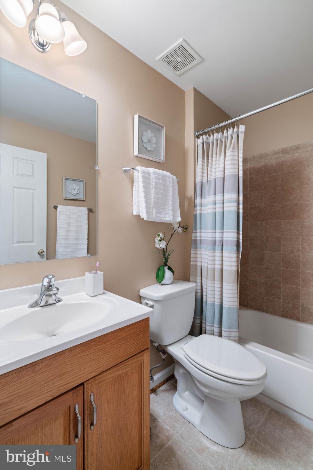 6093 Spindle Tree Court Woodbridge, VA 22193 - Photo 47 of 51 Charming bathroom with modern touches.