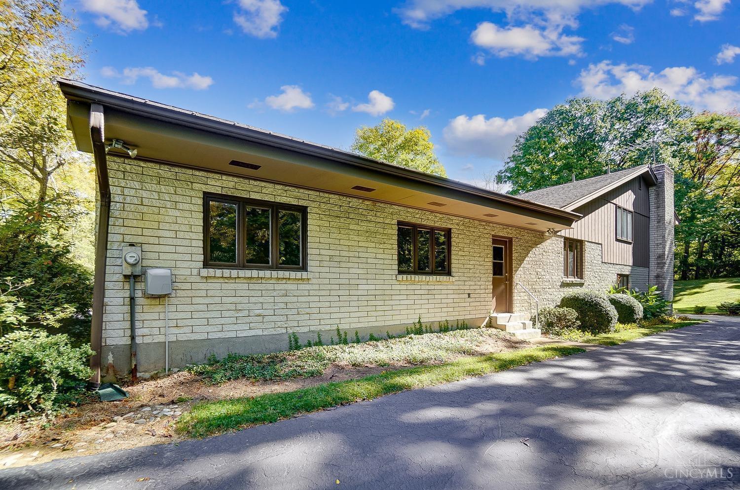 6002 Gaines Road Cincinnati, OH 45247 - Photo 45 of 50