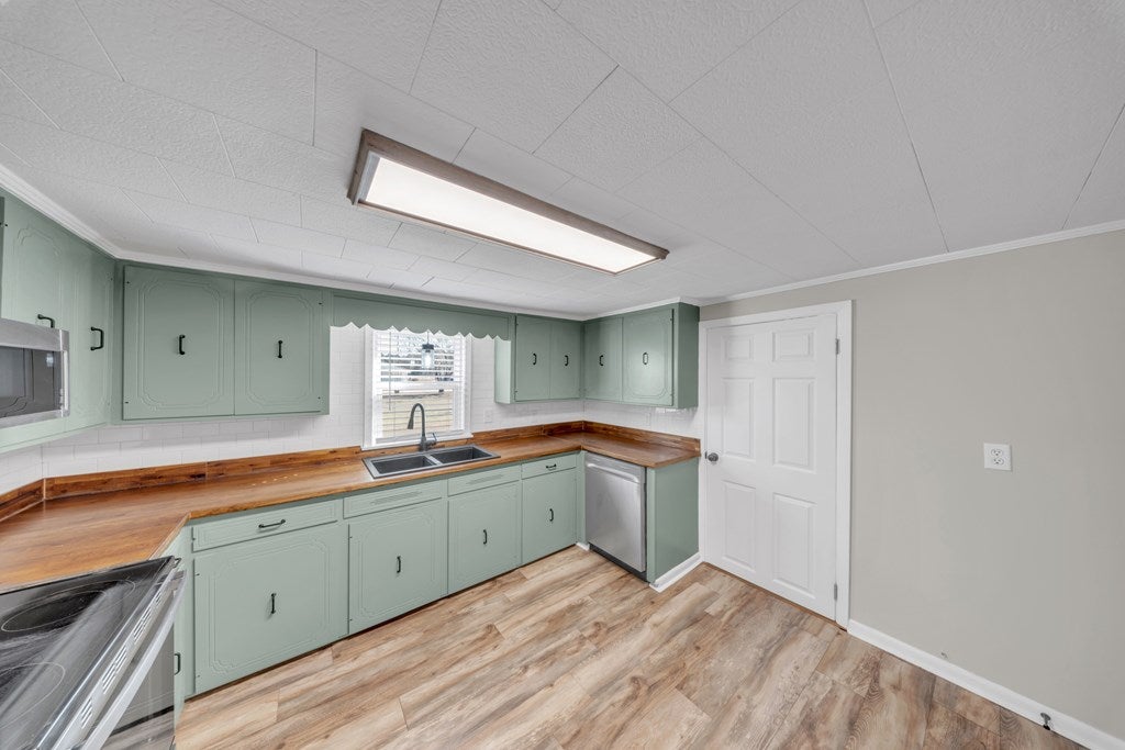 6055 Skipper Bridge Road Hahira, GA 31632 - Photo 6 of 35 Gallery Image 6