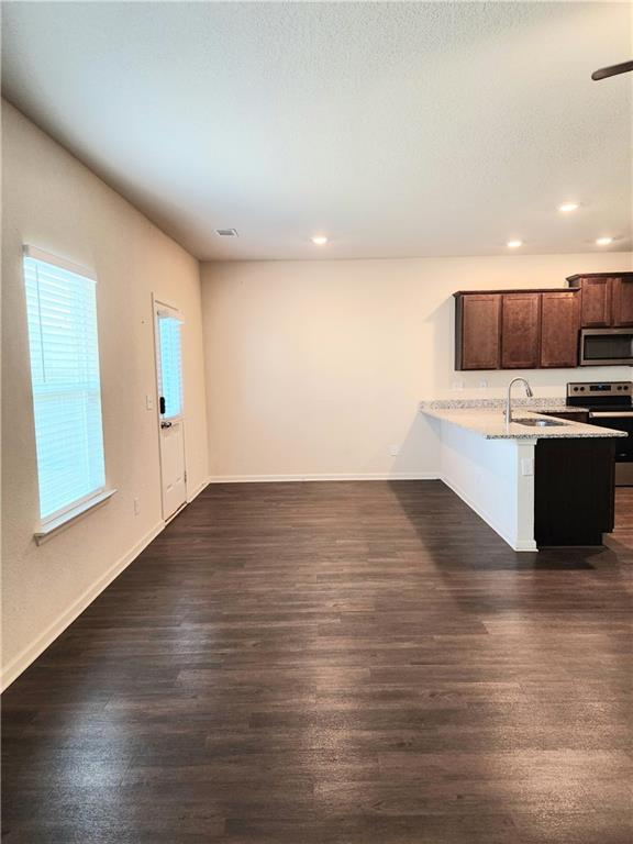 2981 Cleburne Terrace Hampton, GA 30228 - Photo 6 of 17