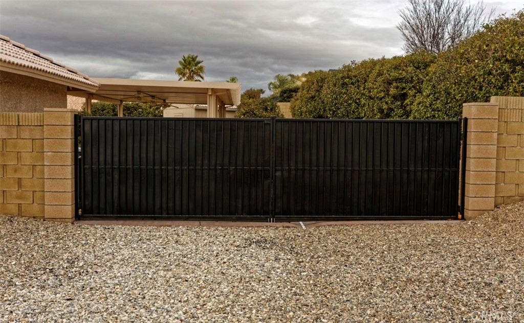 13311 Choco Road Apple Valley, CA 92308 - Photo 15 of 66