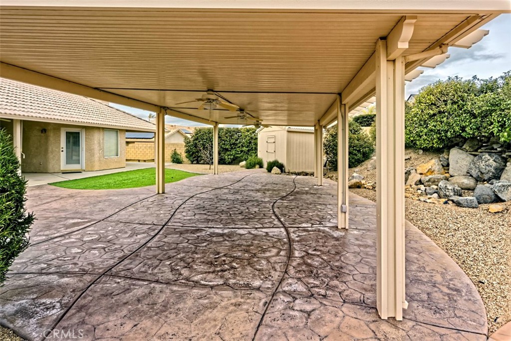 13311 Choco Road Apple Valley, CA 92308 - Photo 19 of 66