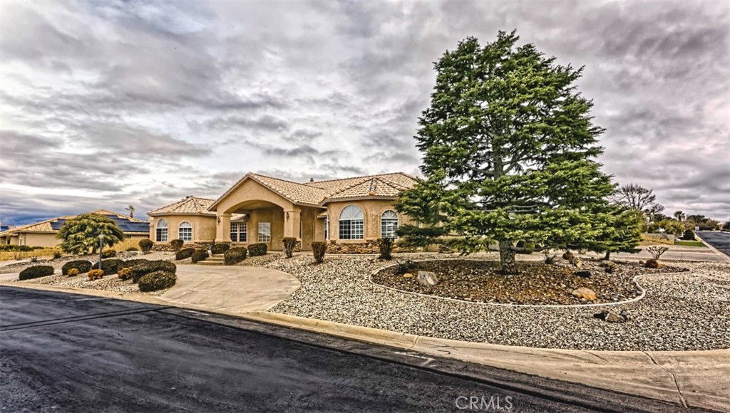 13311 Choco Road Apple Valley, CA 92308 - Photo 2 of 66