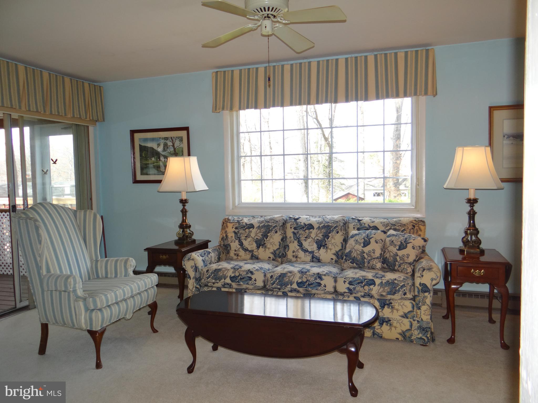 8138 Drayton Lane Springfield, VA 22151 - Photo 8 of 22 Living Room Addition