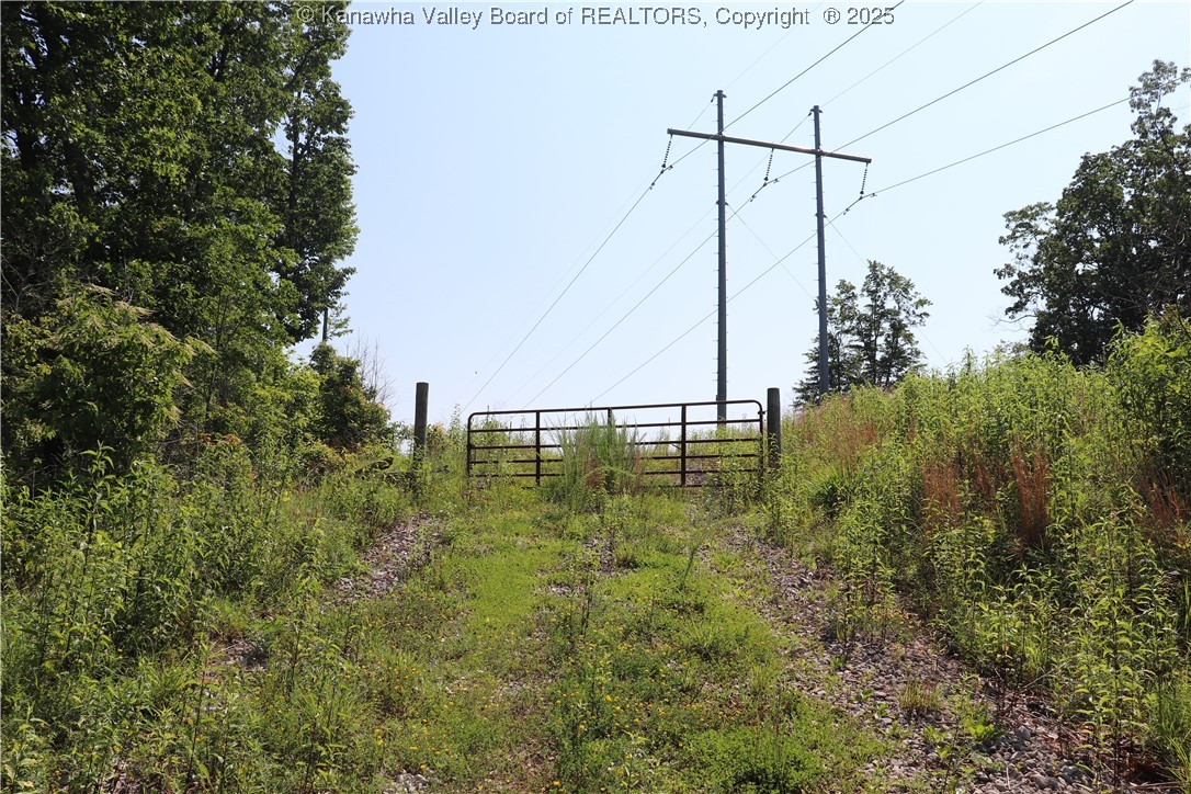 3 Walker Ridge Road Walton, WV 25286 - Photo 17 of 20 Gallery Image 17