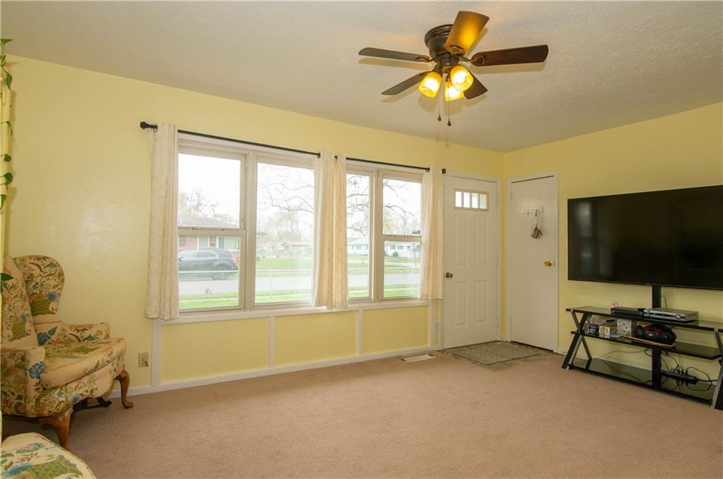 4112 Beauport Road Indianapolis, IN 46222 - Photo 4 of 21 Gallery Image 4