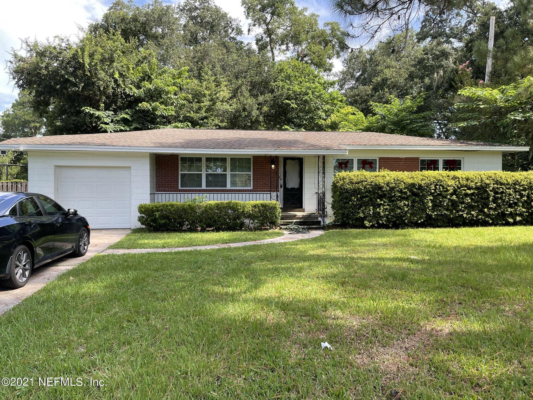 6251 Kennerly Road Jacksonville, FL 32216 - Photo 1 of 36 Welcome to 6251 Kennerly Dr.