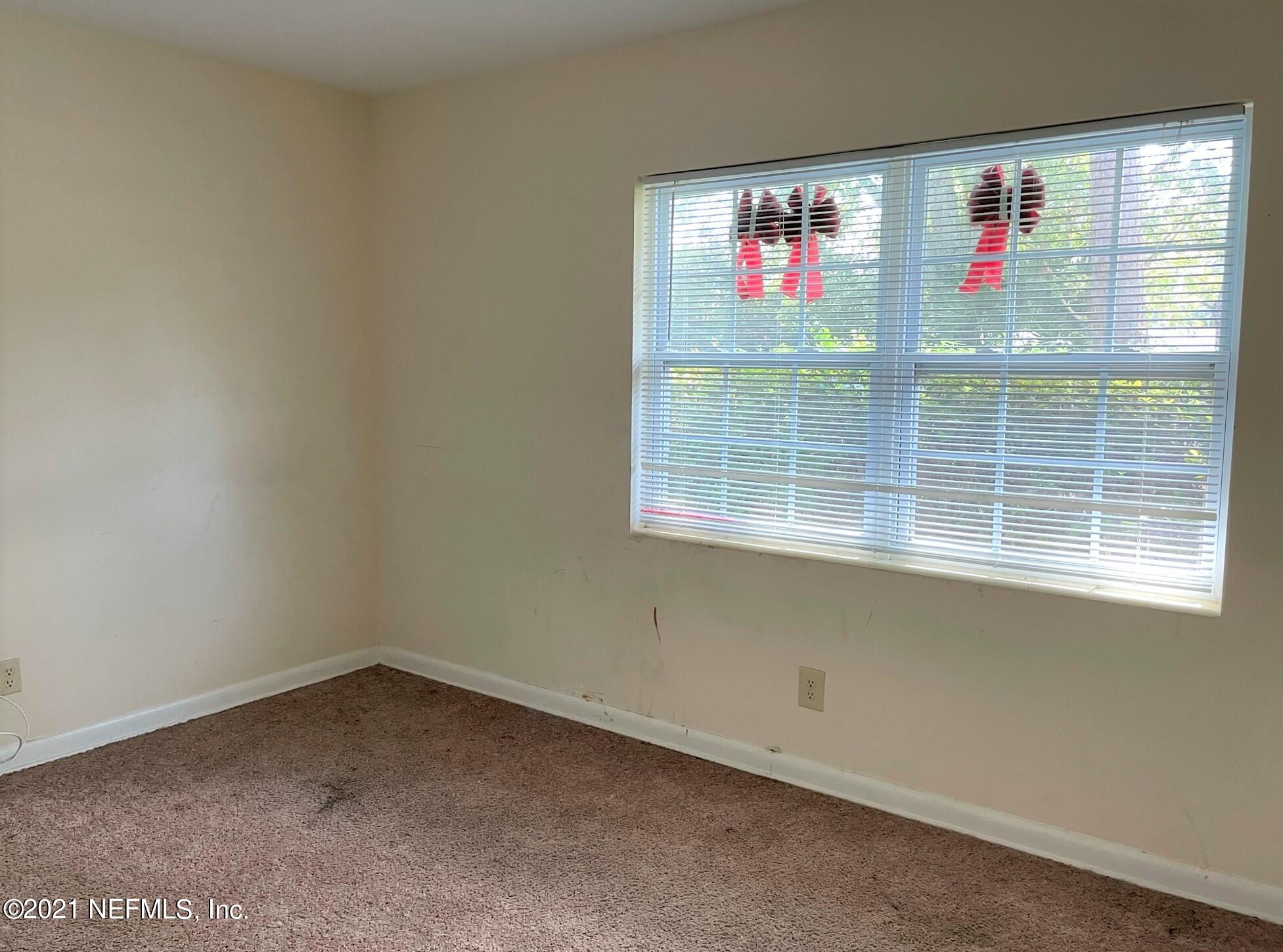 6251 Kennerly Road Jacksonville, FL 32216 - Photo 16 of 36 Bedroom 2