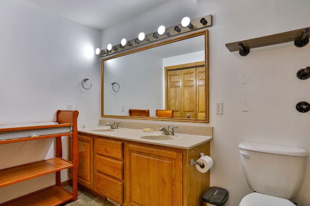 912 Allen Street Athens, WI 54411 - Photo 20 of 44